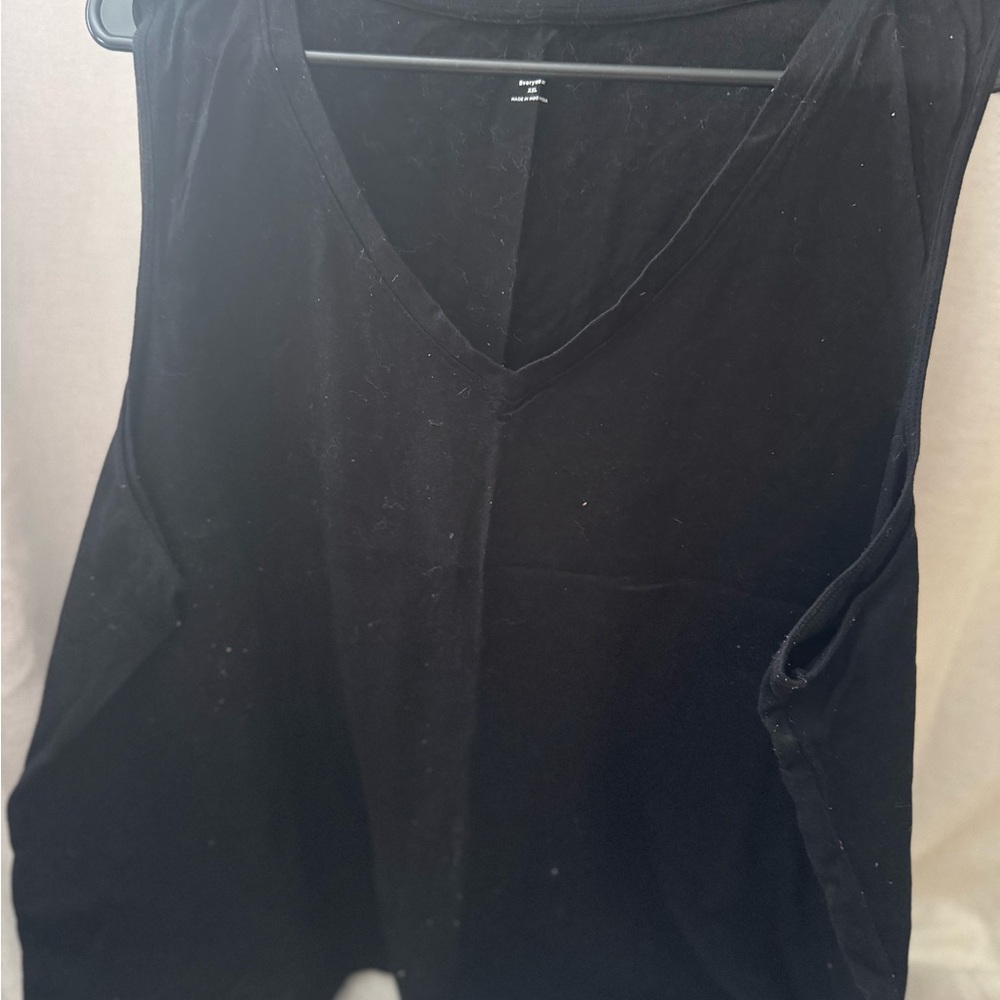 Old Navy Black V-Neck Tank Top